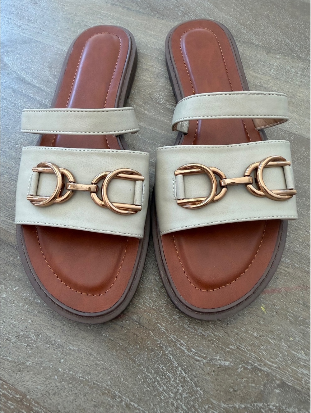 Soft Green Size 8 Dressy Flat Sandals Slip On Leather Slide Sandals Gold Buckle